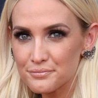 Ashlee Simpson Nude