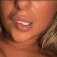 ashtonhughesxo Nude