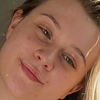 Caitliinn Nude