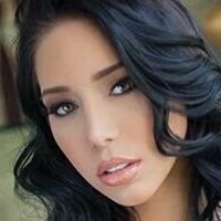 Carolina Petkoff Nude