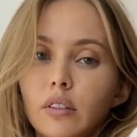 Catherine.Kn Nude