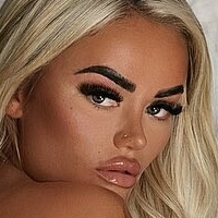 Courtney Doyle Nude