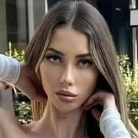 Eve Menta Nude