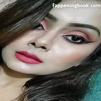 Farah Diba Nude