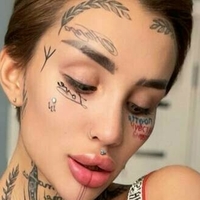 flopic Nude