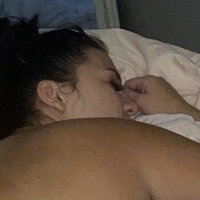Hannah Gets It Nude