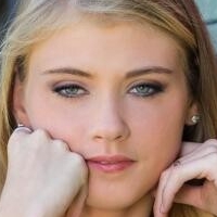 Hannah Hays Nude