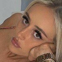 Holly Matthews Nude