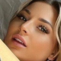 Kennie.Leighh Nude