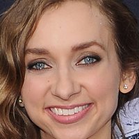 Lauren Lapkus Nude