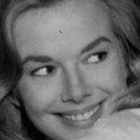 Leslie Parrish Nude