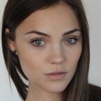 Ollie Kram Nude