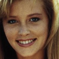 Pamela Gidley Nude