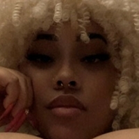 Queeen_savage Nude