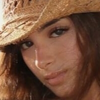 Samantha Caay Nude