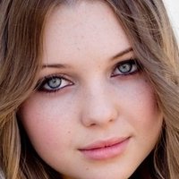 Sammi Hanratty Nude