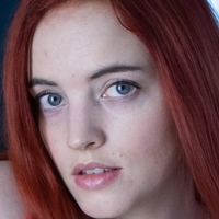 Sayv Nude