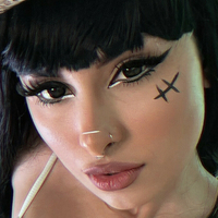 Sorriso Cosplayer Nude