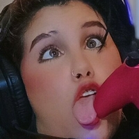 sucubo_69 Nude