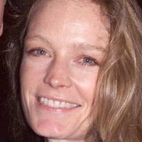 Suzy Amis Nude