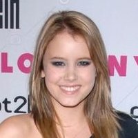 Taylor Spreitler Nude