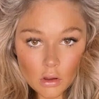 Taylor Stepaniuk Nude