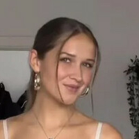 Wieke Nude