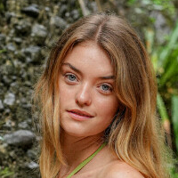 Willow Hand Nude