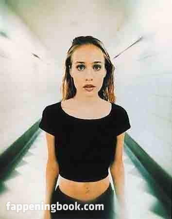 Fiona Apple Nude, OnlyFans Leaks, Fappening - FappeningBook