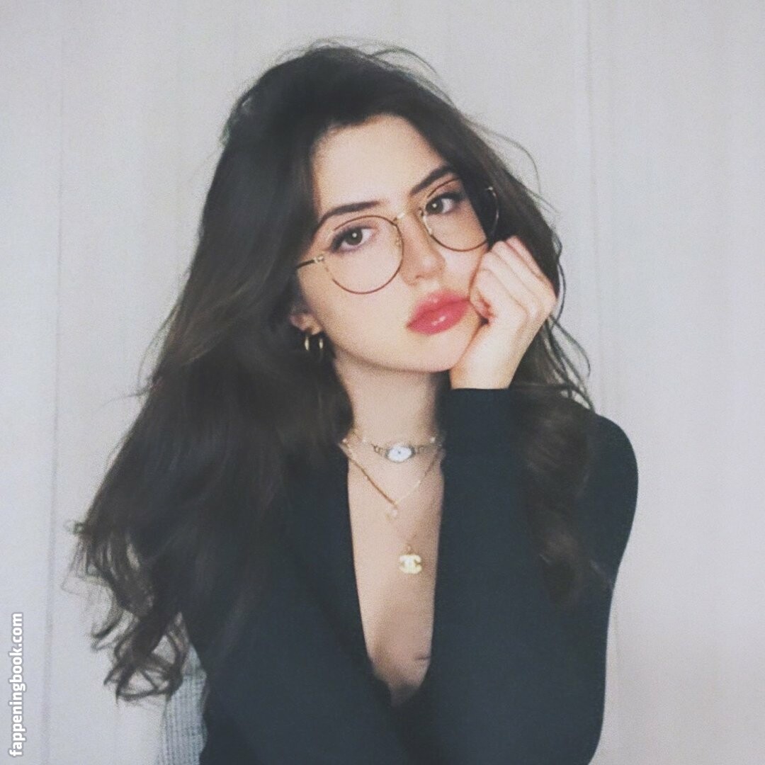 Notsophiesilva / Sophie Silva / _sophiesilva_ Nude, OnlyFans Leaks