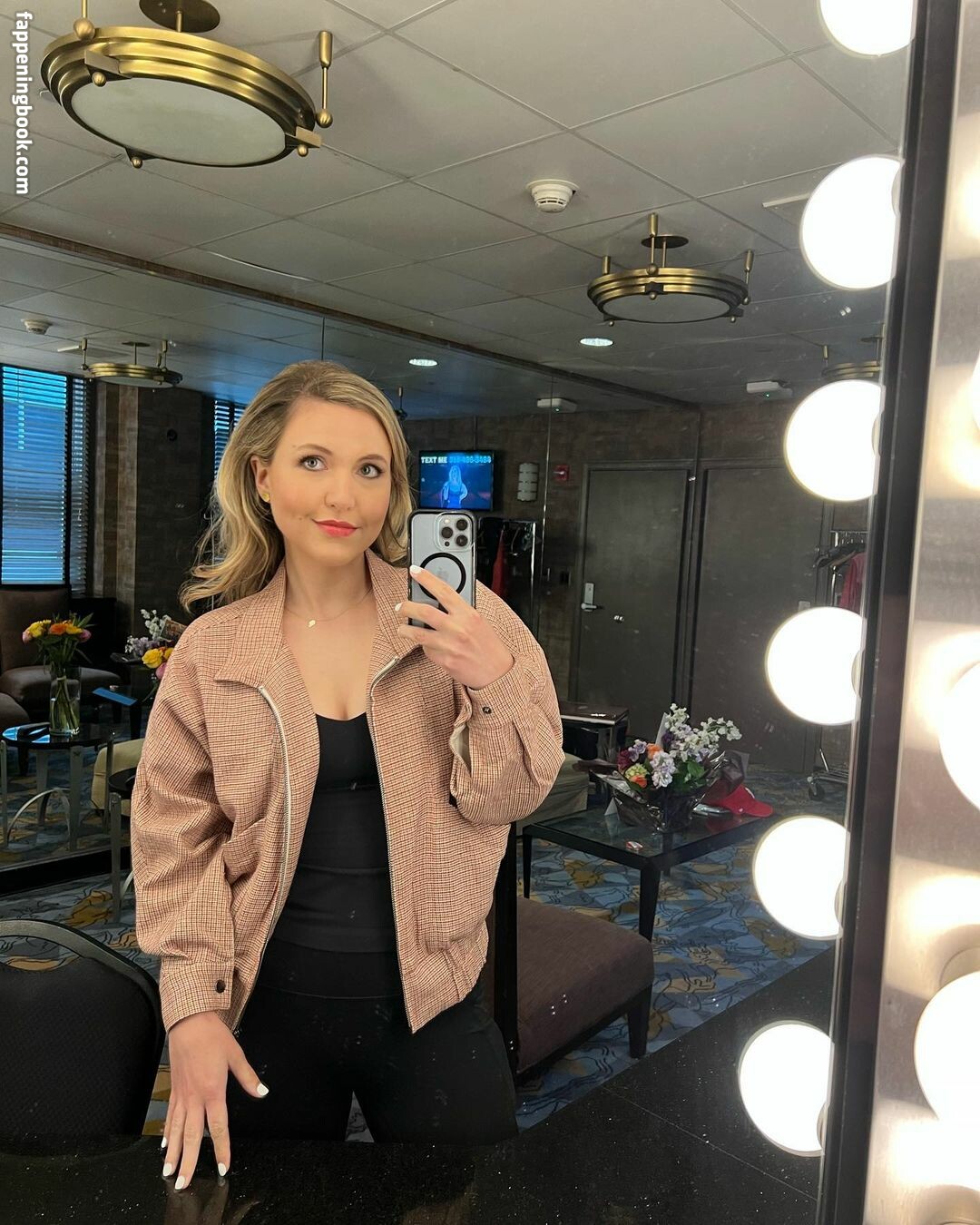 Taylor Tomlinson / taylortomlinson Nude, OnlyFans Leaks, Fappening